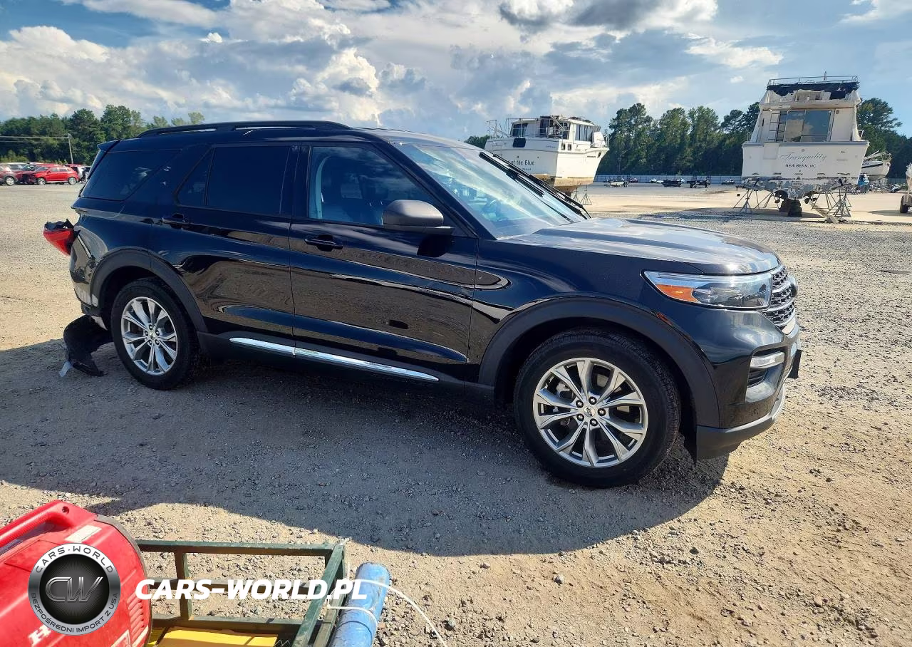2024 Ford Explorer Xlt VIN:1FMSK7DH4RGA36494 - 4