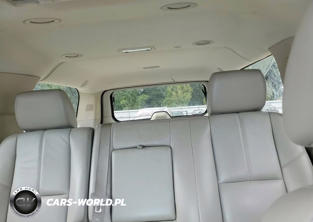 2011 Chevrolet Suburban K1500 Lt VIN:1GNSKJE34BR292656 - 10