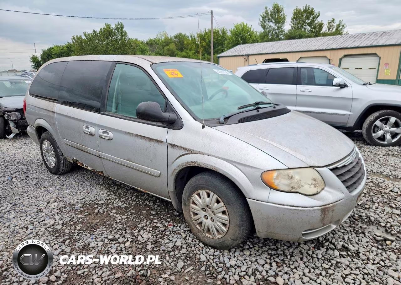 2007 Chrysler Town & Country Lx VIN:2A4GP44R07R330693 - 4