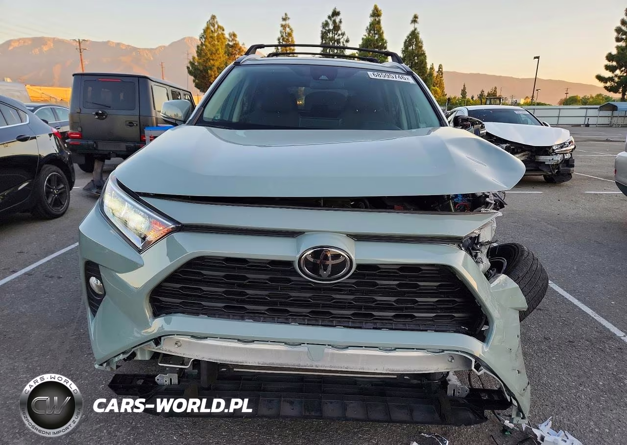 2021 Toyota Rav4 Xle VIN:2T3W1RFV6MC090563 - 5