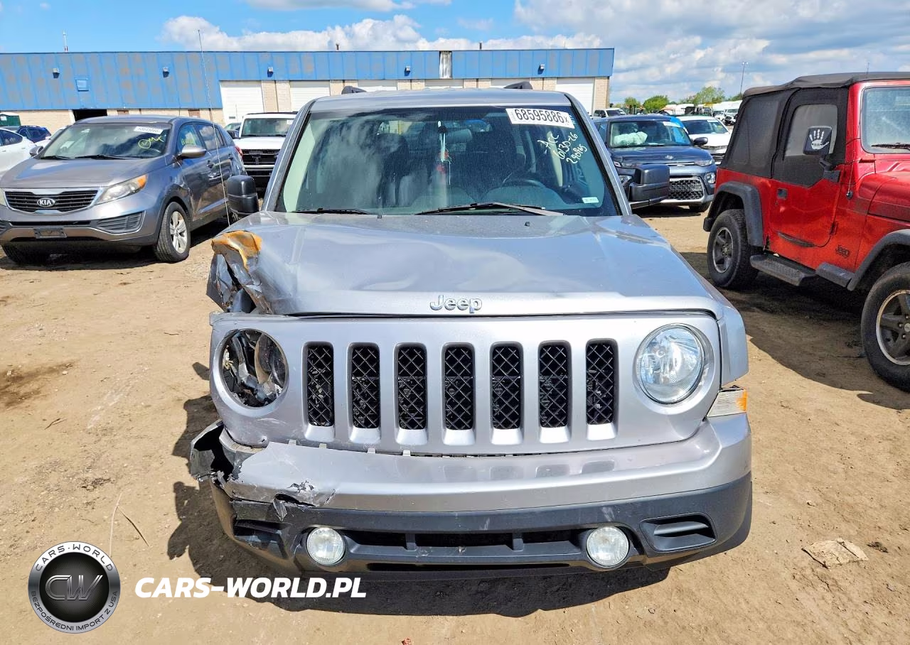 2015 Jeep Patriot Latitude VIN:1C4NJRFB7FD290965 - 5