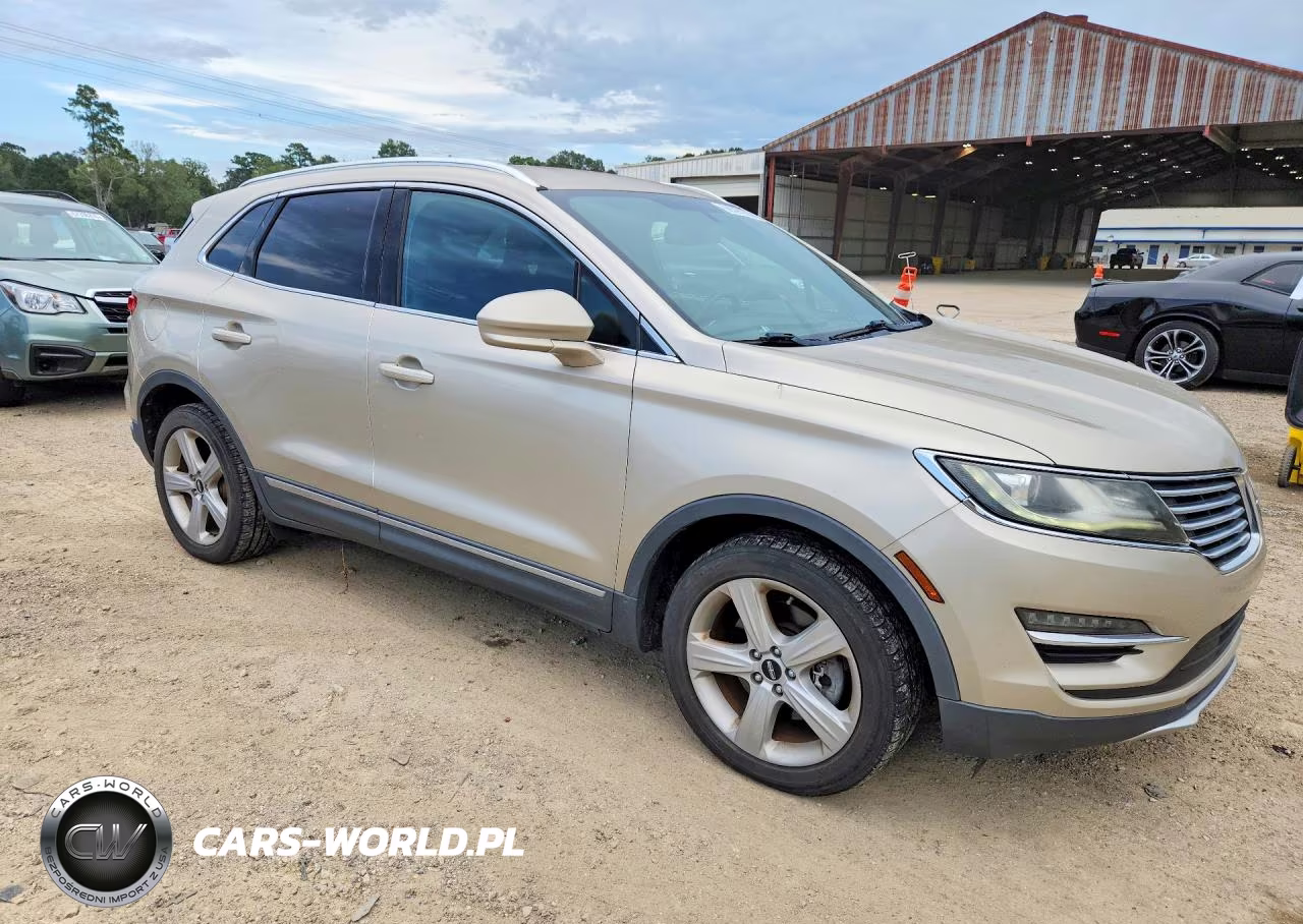 2017 Lincoln Mkc Premiere VIN:5LMCJ1C95HUL27484 - 4