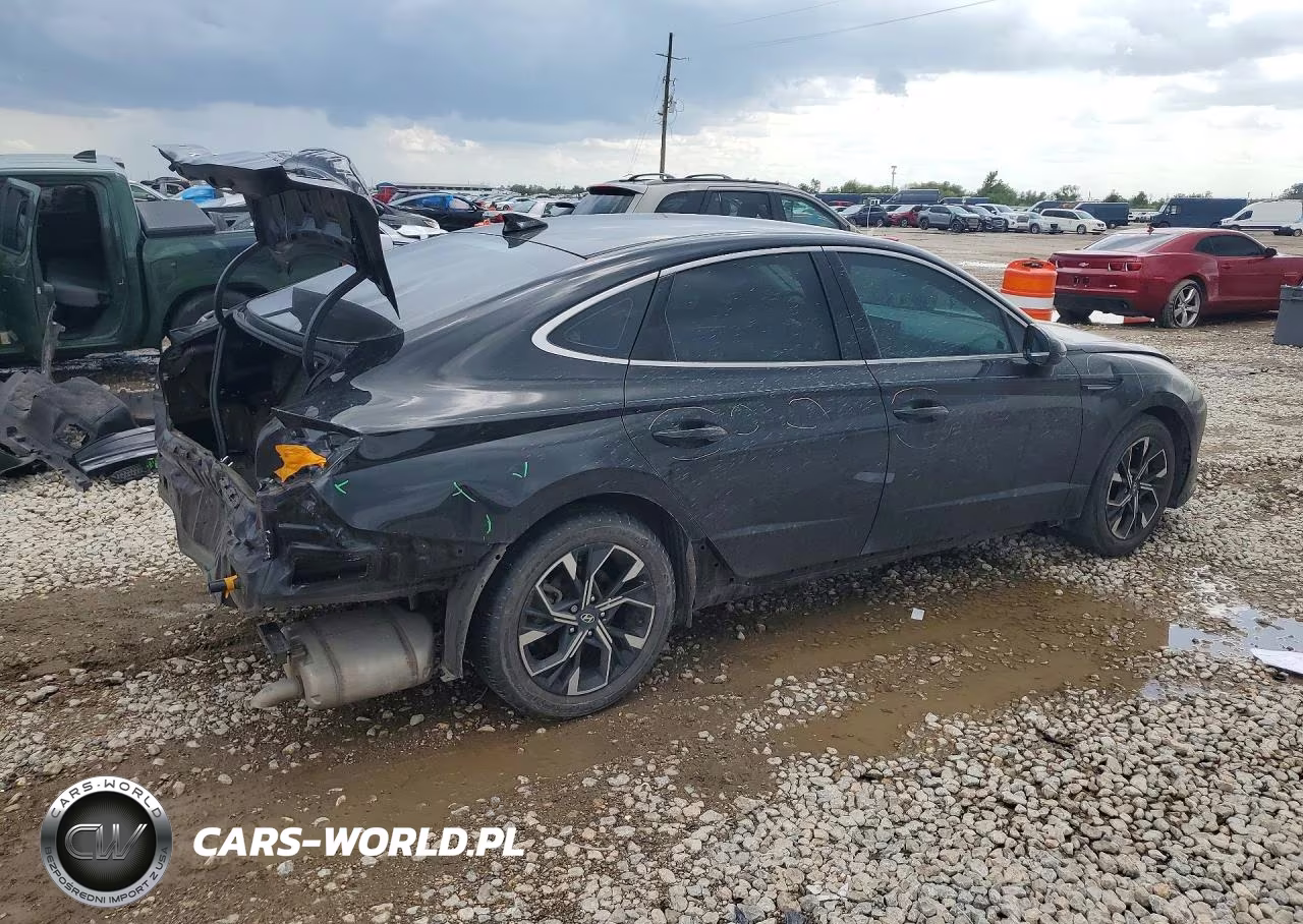 2024 Hyundai Sonata Sel VIN:KMHL64JA0RA371897 - 3