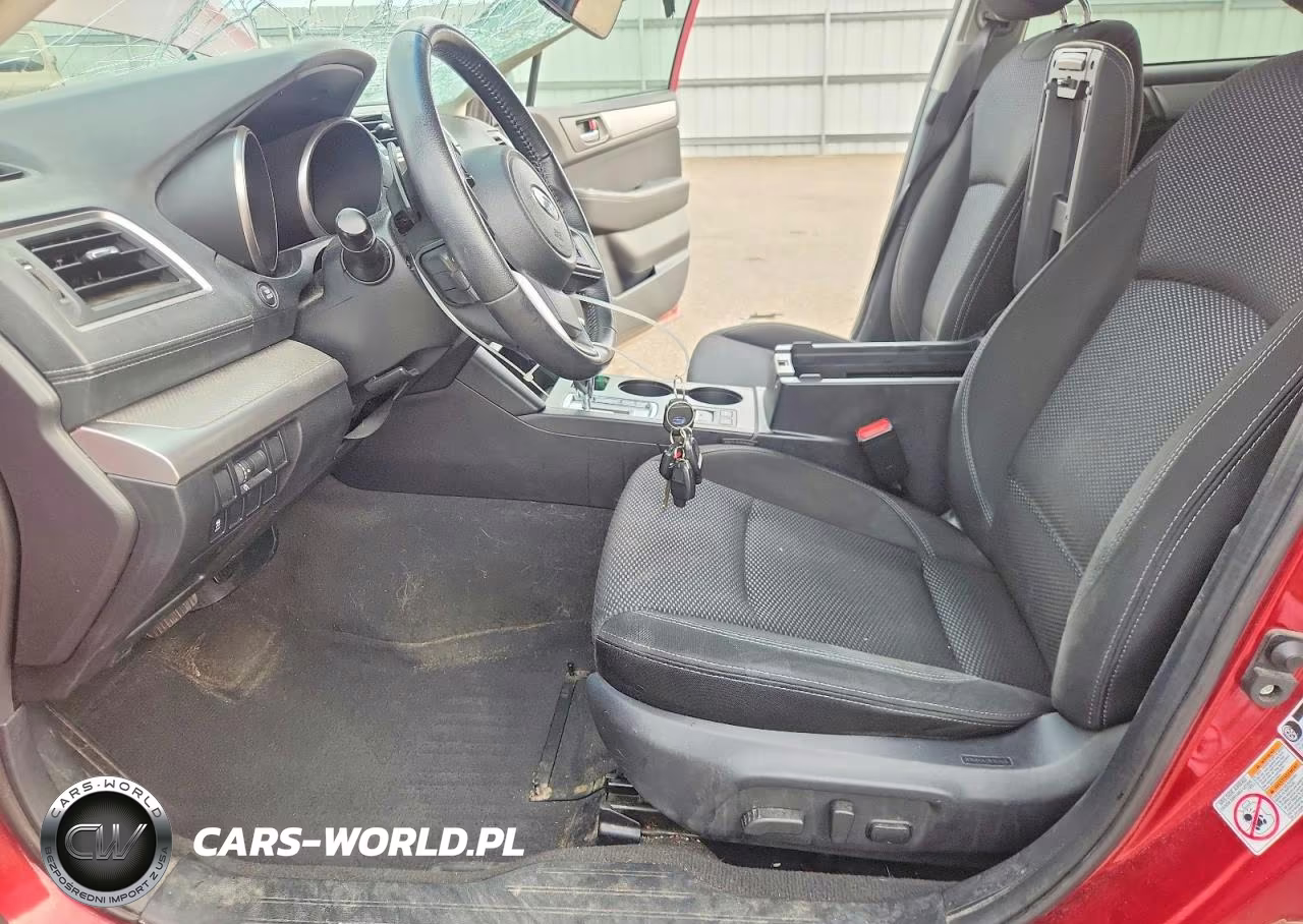 2018 Subaru Outback 2.5I Premium VIN:4S4BSACC6J3360089 - 7