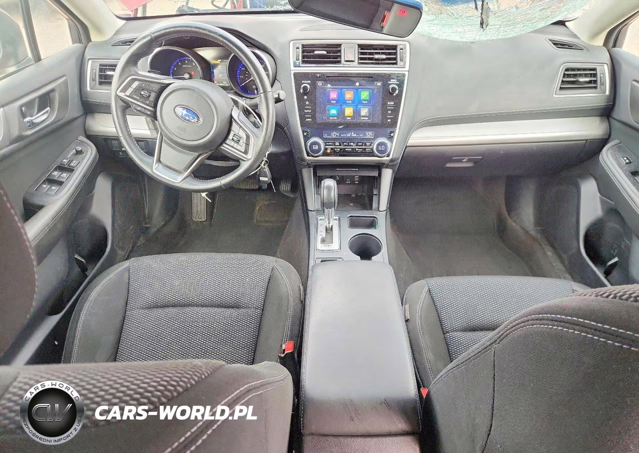 2018 Subaru Outback 2.5I Premium VIN:4S4BSACC6J3360089 - 8