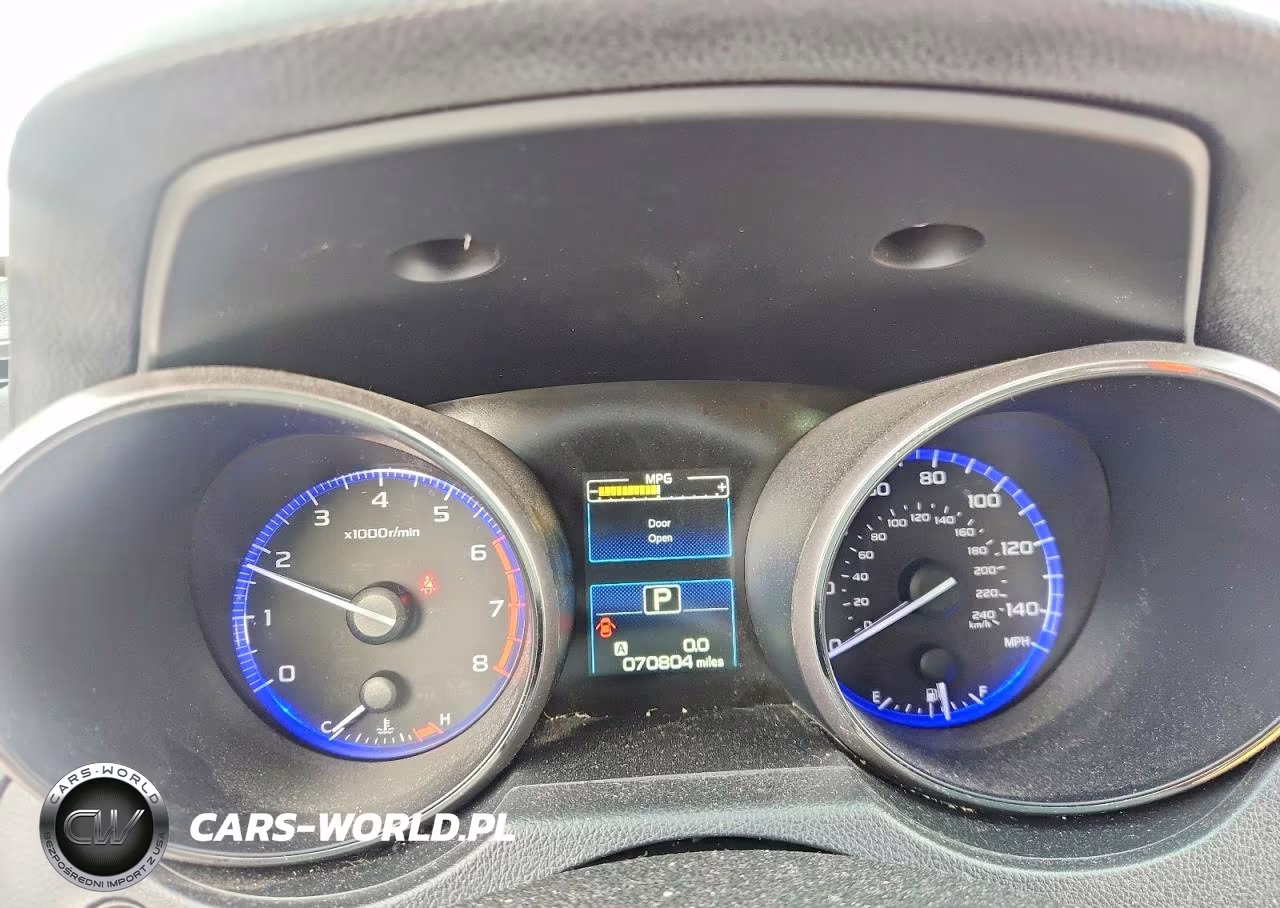 2018 Subaru Outback 2.5I Premium VIN:4S4BSACC6J3360089 - 9