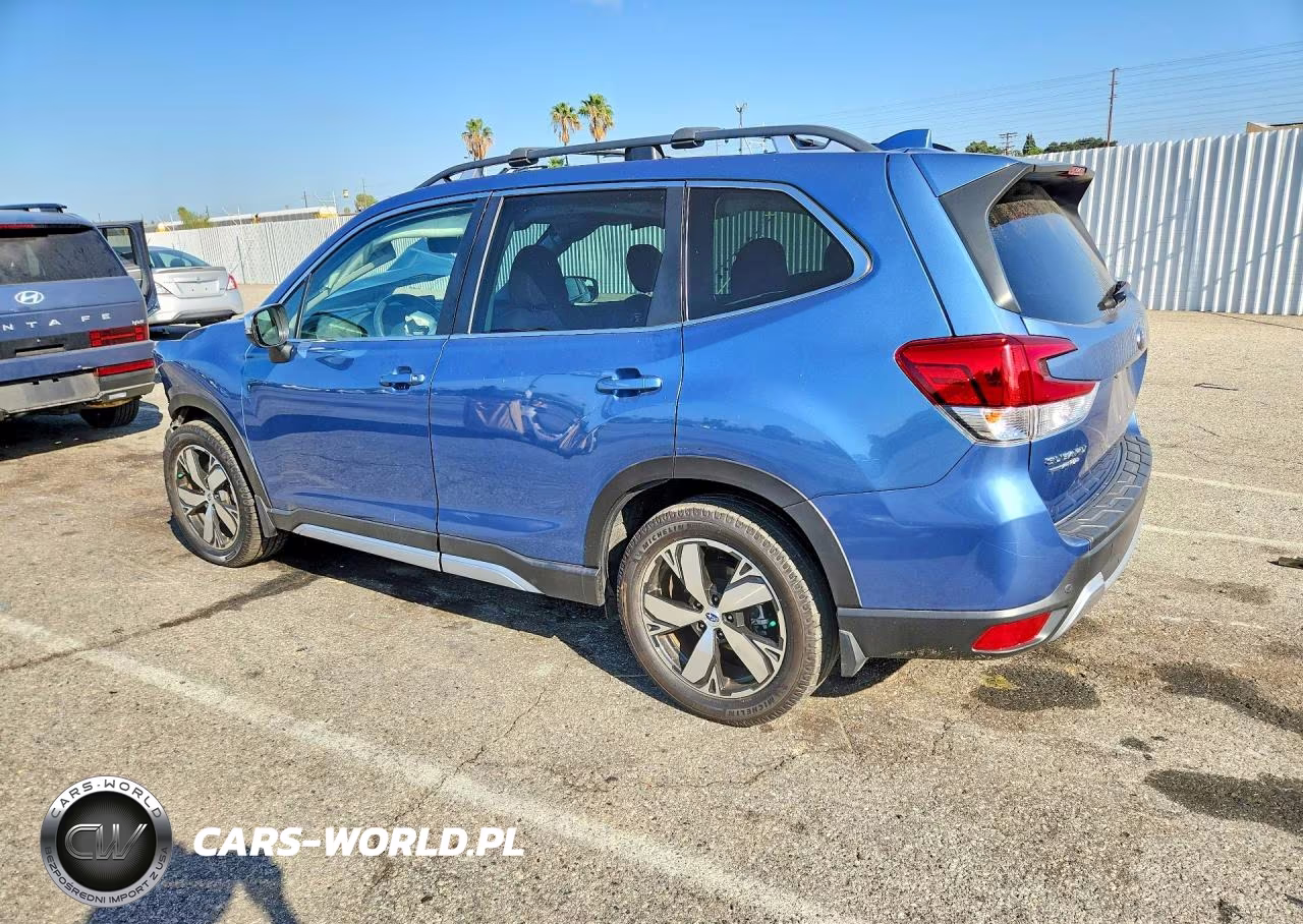2021 Subaru Forester Touring VIN:JF2SKAXC9MH537421 - 2