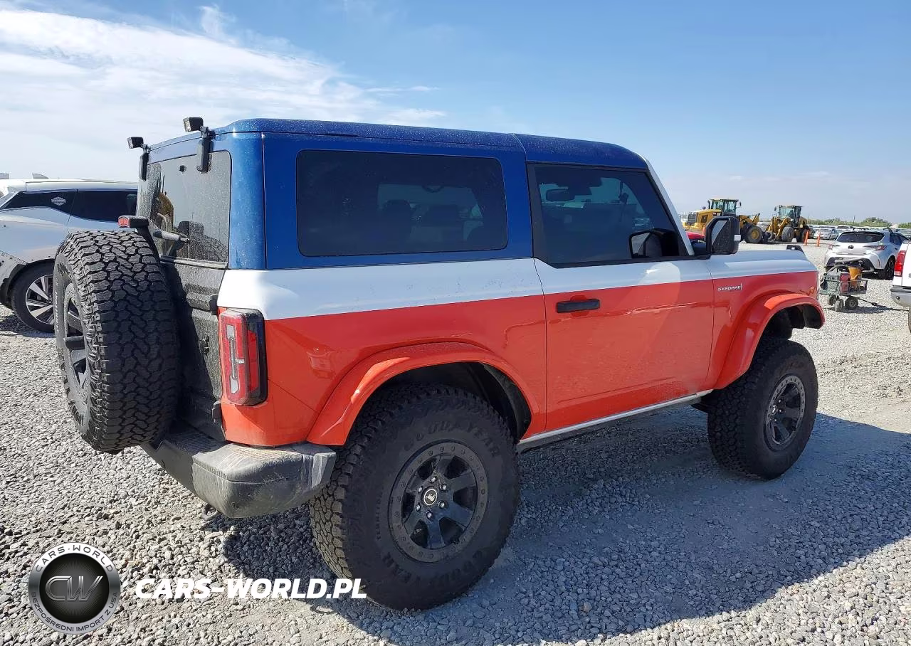 2025 Ford Bronco Stroppe Edition VIN:1FMDE0AP2SLA20634 - 3