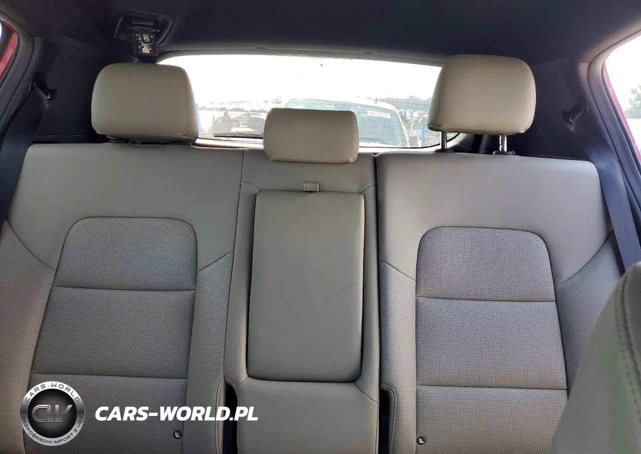 2021 Kia Sportage S VIN:KNDP63AC7M7845755 - 10