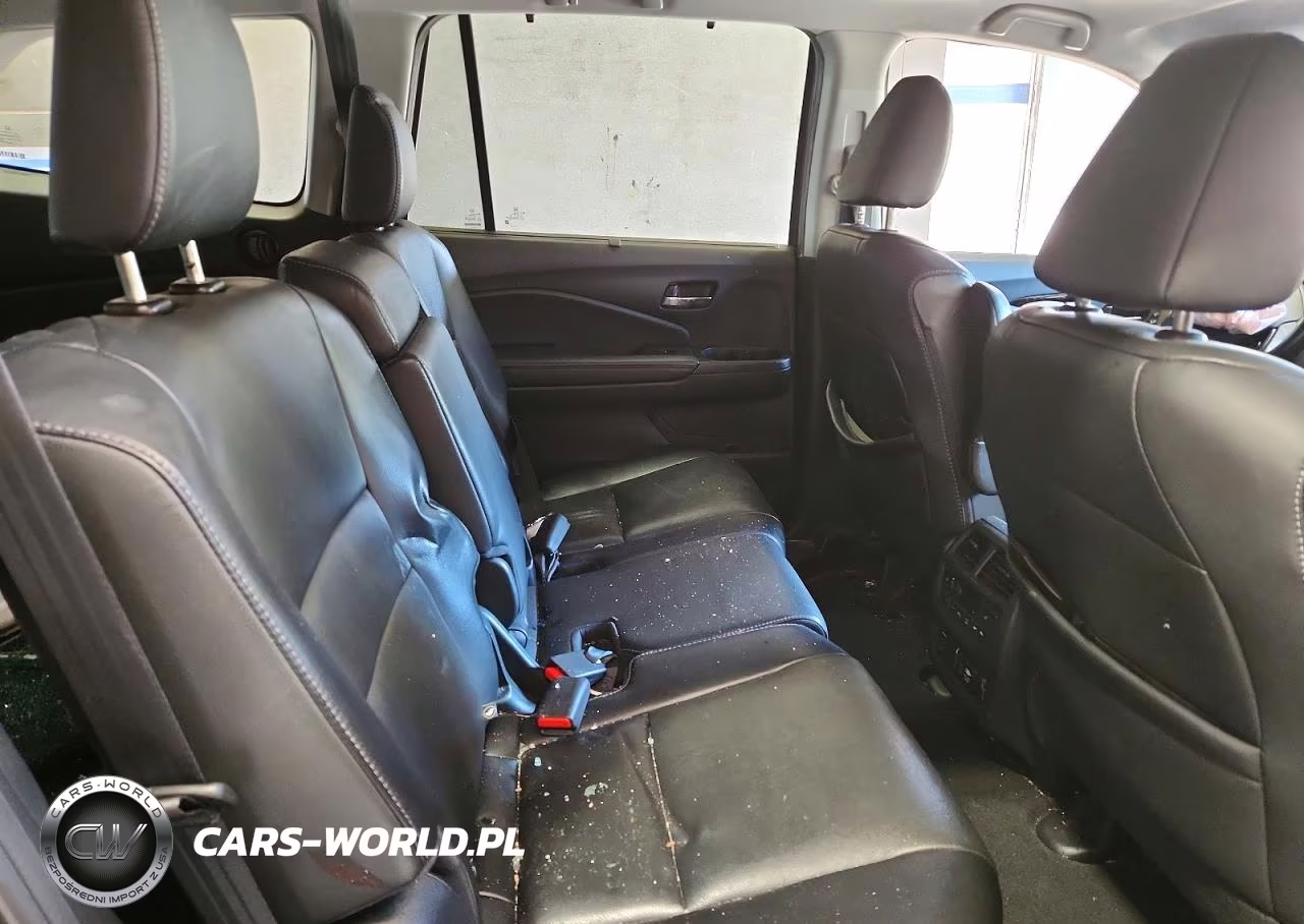2020 Honda Pilot Touring VIN:5FNYF6H94LB020975 - 11