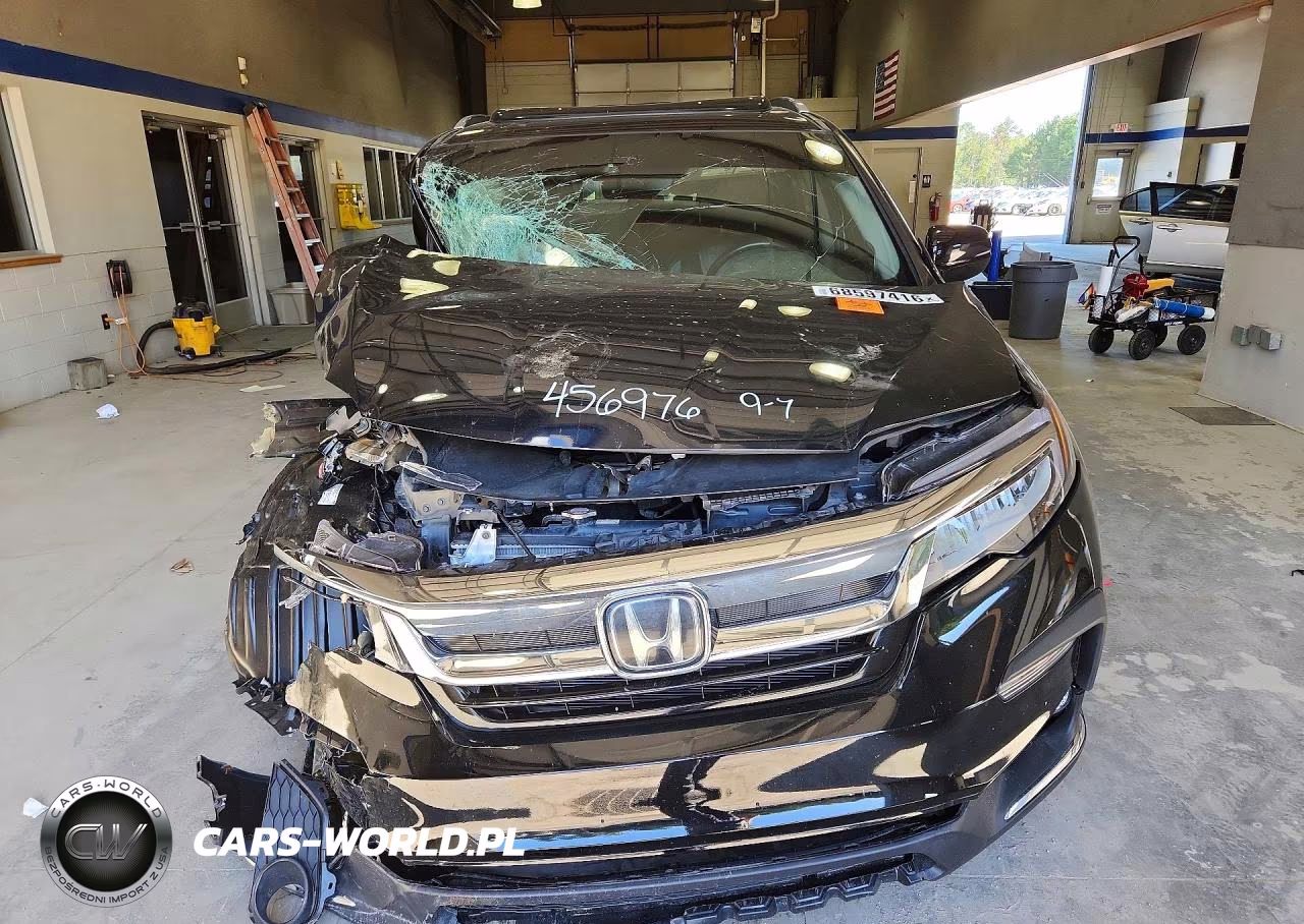 2020 Honda Pilot Touring VIN:5FNYF6H94LB020975 - 5