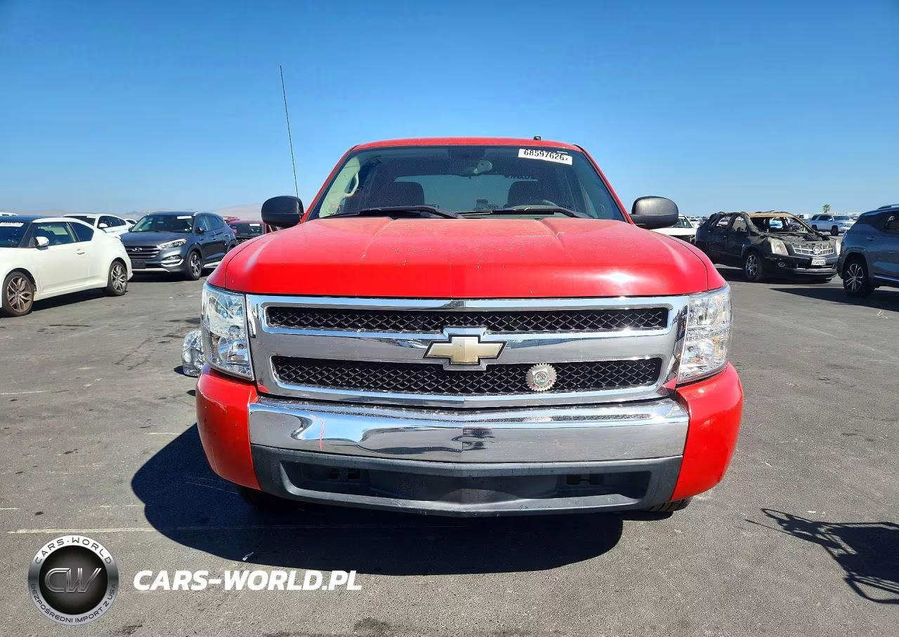 2008 Chevrolet Silverado C1500 VIN:2GCEC13C581304692 - 5