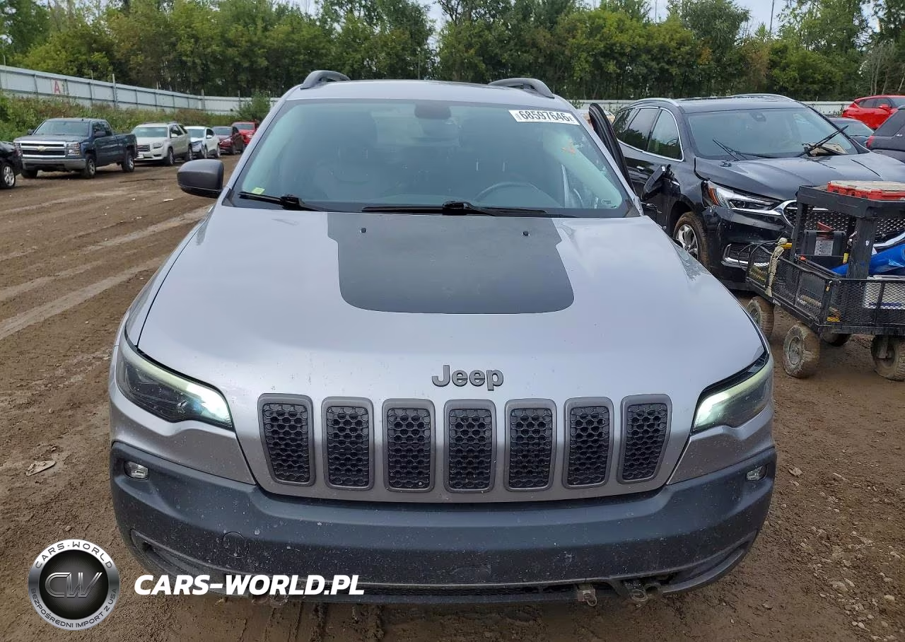 2019 Jeep Cherokee Trailhawk VIN:1C4PJMBX5KD330936 - 5