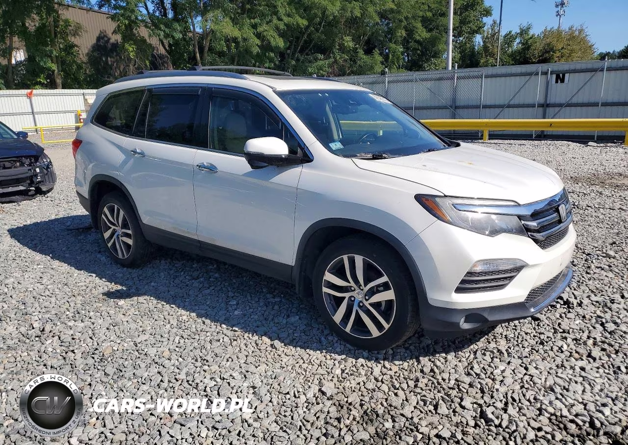 2016 Honda Pilot Touring VIN:5FNYF6H92GB003629 - 4