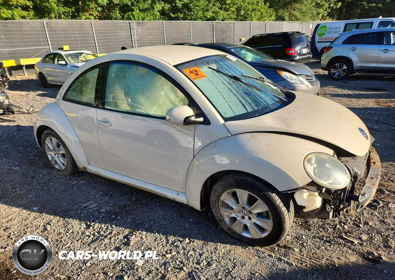 2009 Volkswagen New Beetle S VIN:3VWPW31C79M501658 - 4