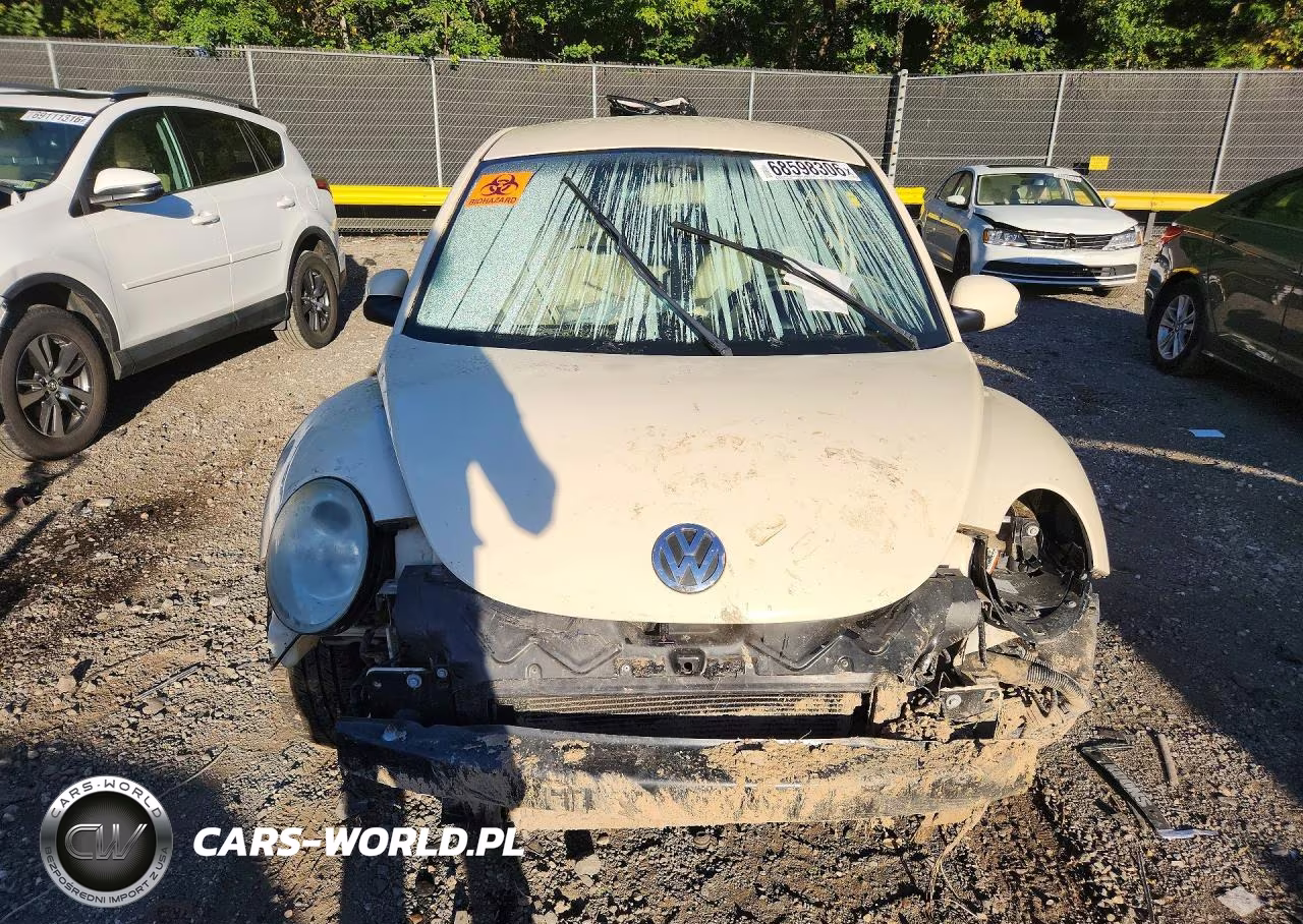 2009 Volkswagen New Beetle S VIN:3VWPW31C79M501658 - 5