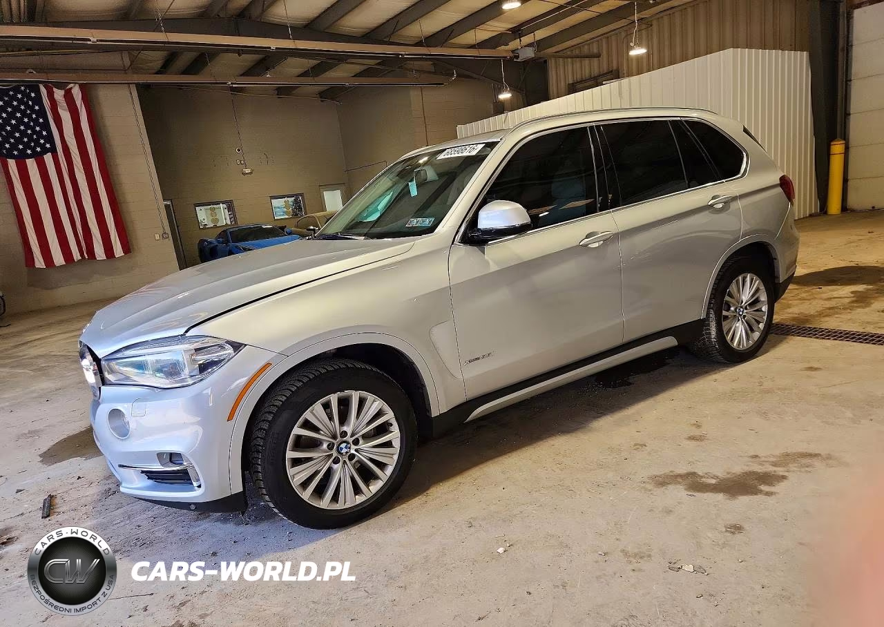 2016 BMW X5 xDrive35I VIN:5UXKR0C51G0S90523 - 1