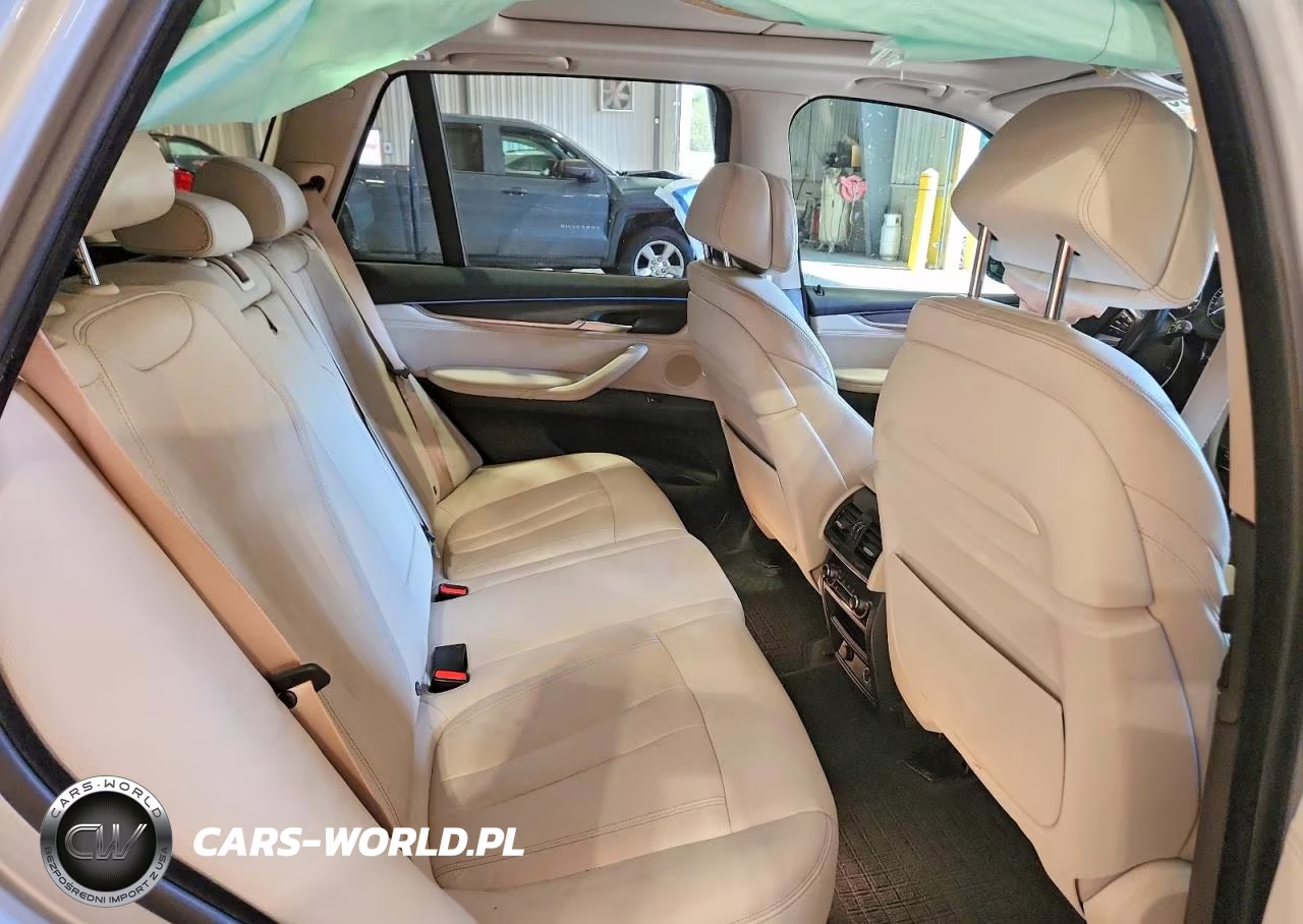 2016 BMW X5 xDrive35I VIN:5UXKR0C51G0S90523 - 11