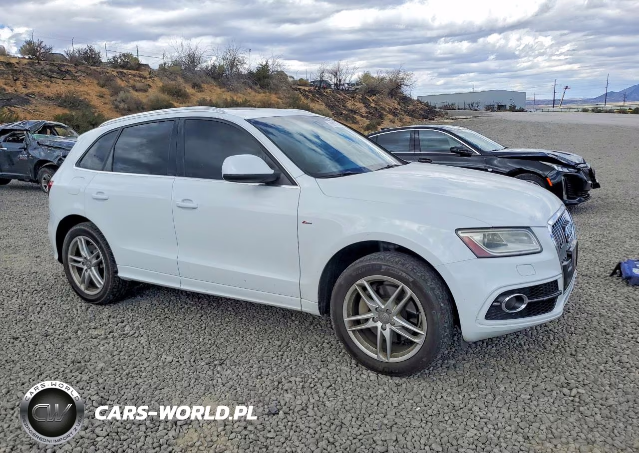 2013 Audi Q5 Prestige VIN:WA1WGAFP2DA062624 - 4