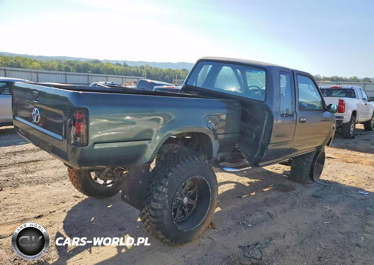 1992 Toyota Pickup Deluxe VIN:JT4RN13P1N6041538 - 3