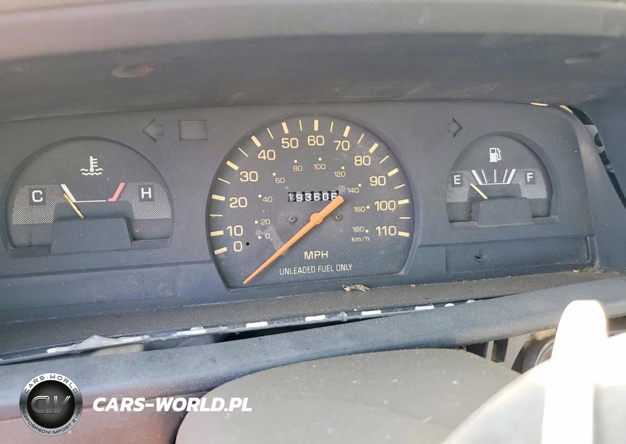 1992 Toyota Pickup Deluxe VIN:JT4RN13P1N6041538 - 9