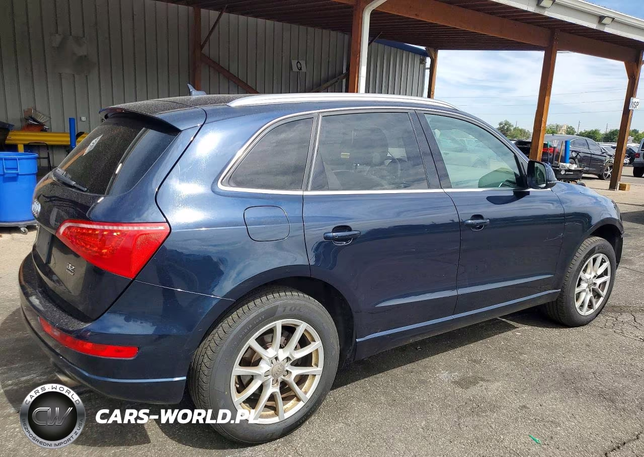 2010 Audi Q5 Premium Plus VIN:WA1LKAFP6AA016775 - 3