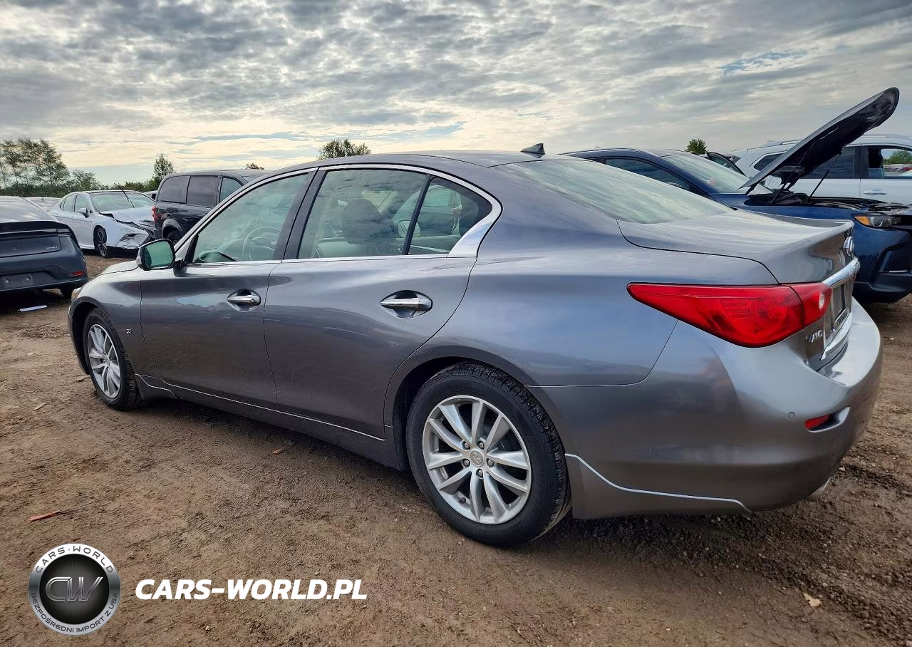 2015 Infiniti Q50 Premium VIN:JN1BV7ARXFM395521 - 2