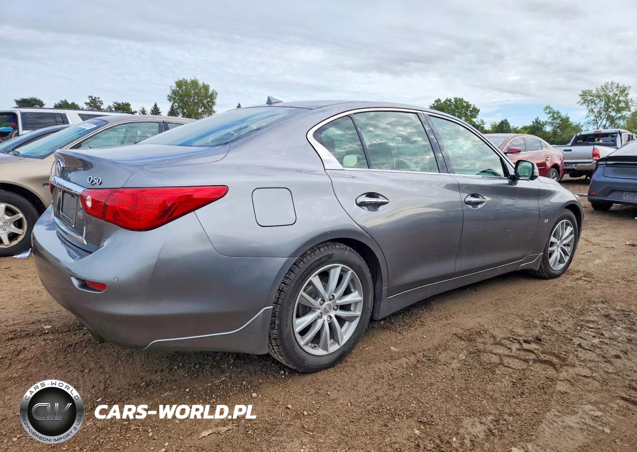 2015 Infiniti Q50 Premium VIN:JN1BV7ARXFM395521 - 3