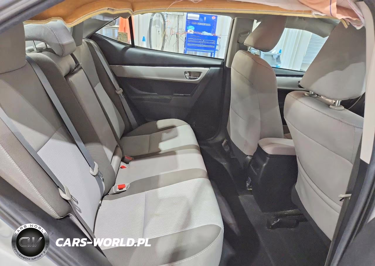 2019 Toyota Corolla Le VIN:2T1BURHE3KC179595 - 10
