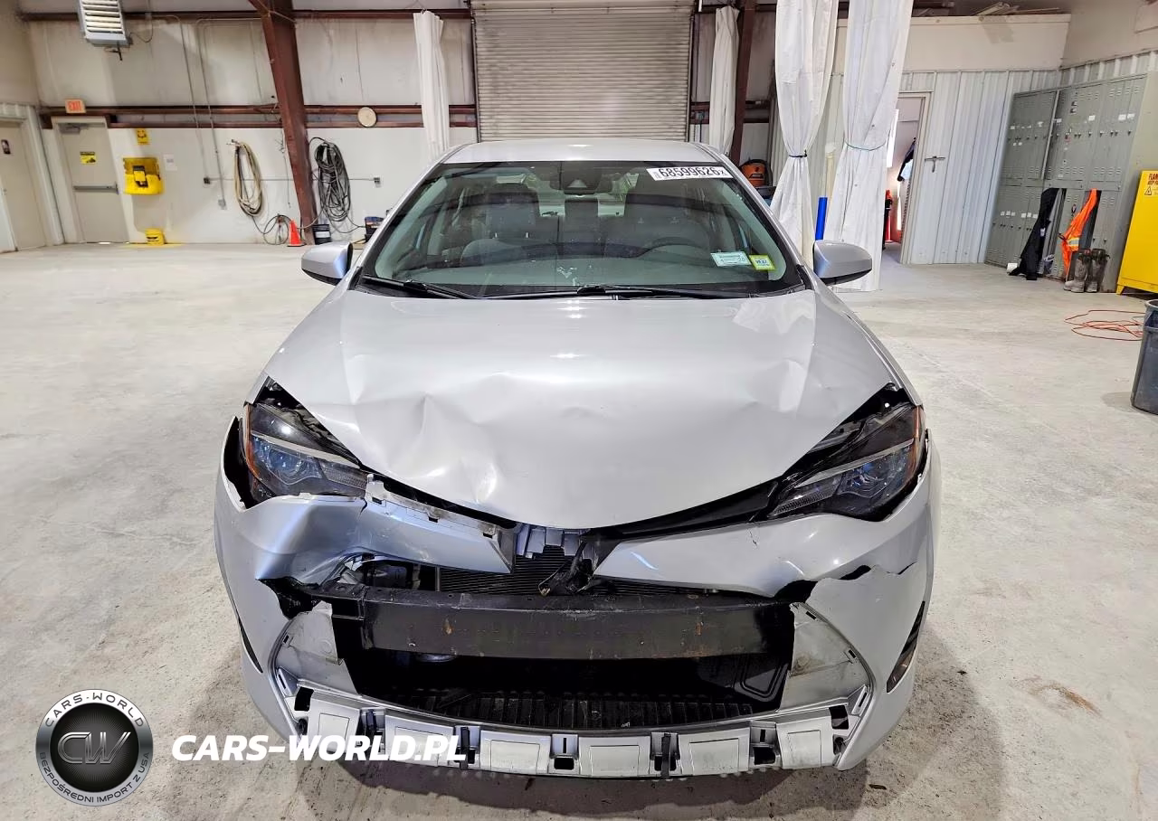 2019 Toyota Corolla Le VIN:2T1BURHE3KC179595 - 5