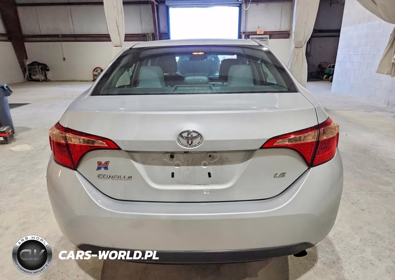 2019 Toyota Corolla Le VIN:2T1BURHE3KC179595 - 6