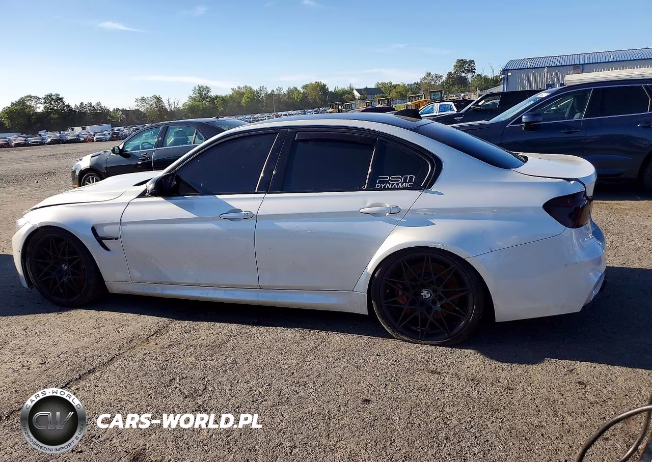 2016 BMW M3 VIN:WBS8M9C56G5G41813 - 2
