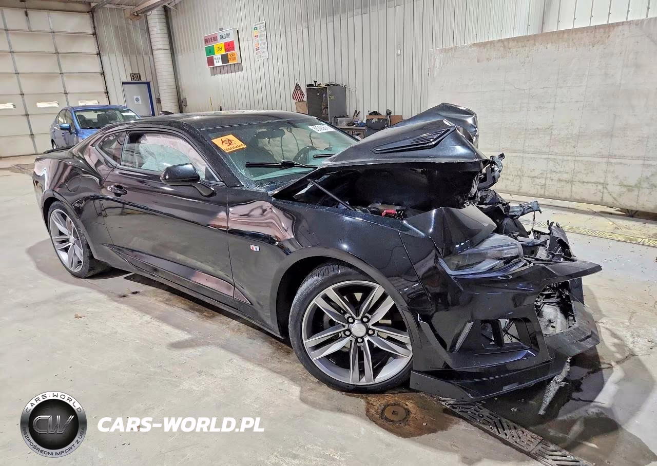 2018 Chevrolet Camaro Lt VIN:1G1FB1RS1J0162633 - 4