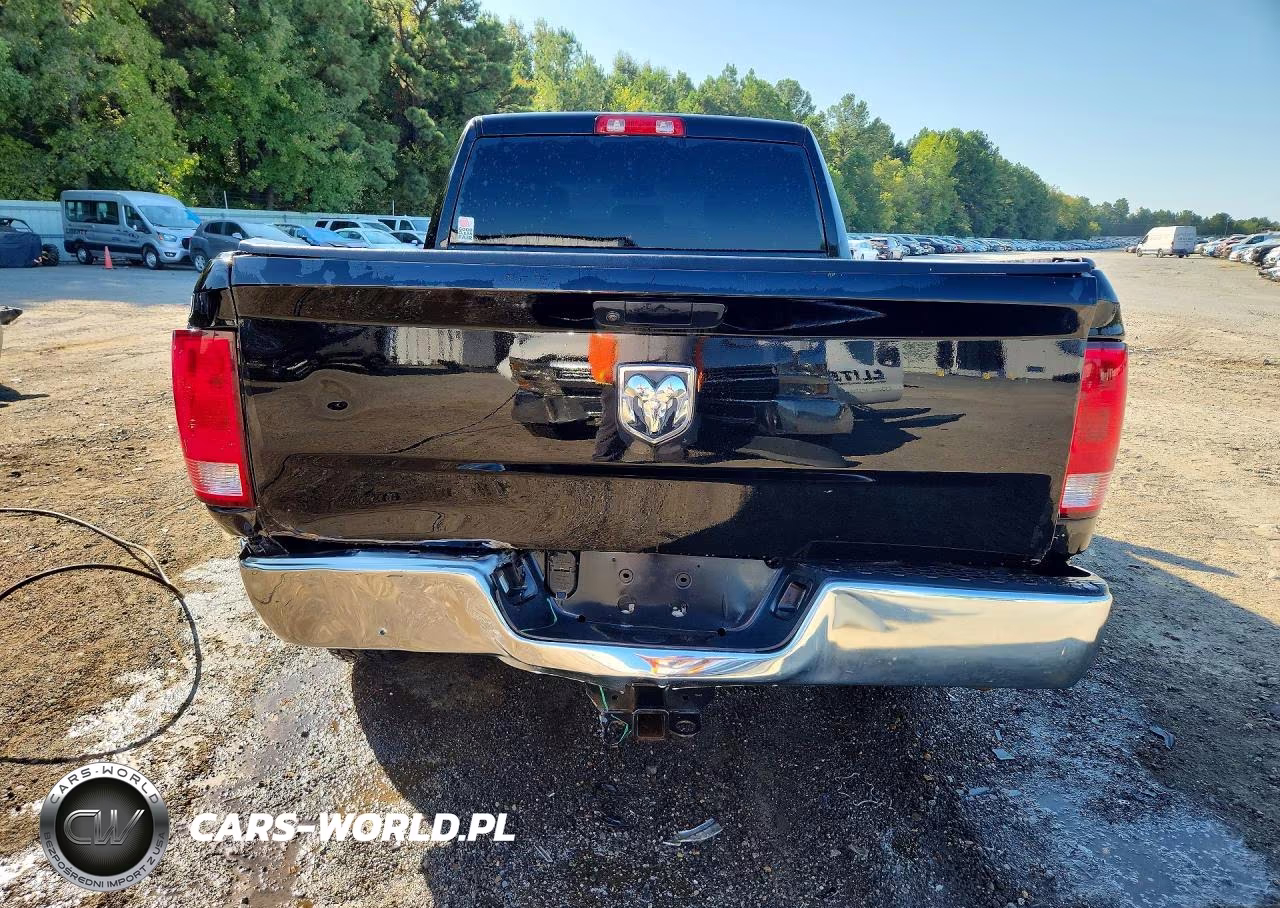 2019 Ram 1500 Classic Tradesman VIN:1C6RR6FG5KS630504 - 6