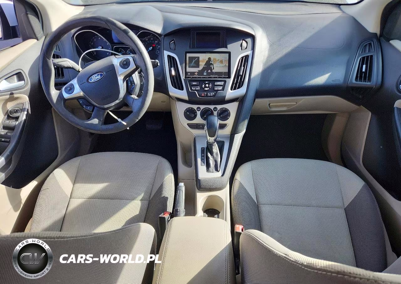 2013 Ford Focus Se VIN:1FADP3K25DL307865 - 8