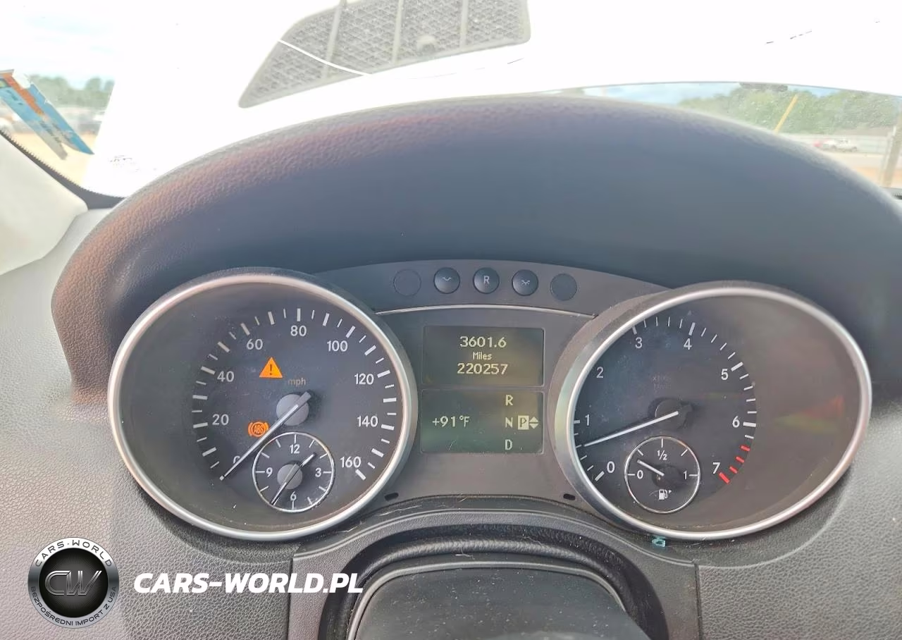 2010 Mercedes-Benz Ml 350 4Matic VIN:4JGBB8GB7AA562395 - 9