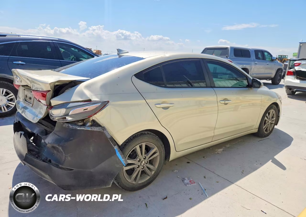 2017 Hyundai Elantra Value Edition VIN:5NPD84LF6HH197207 - 3