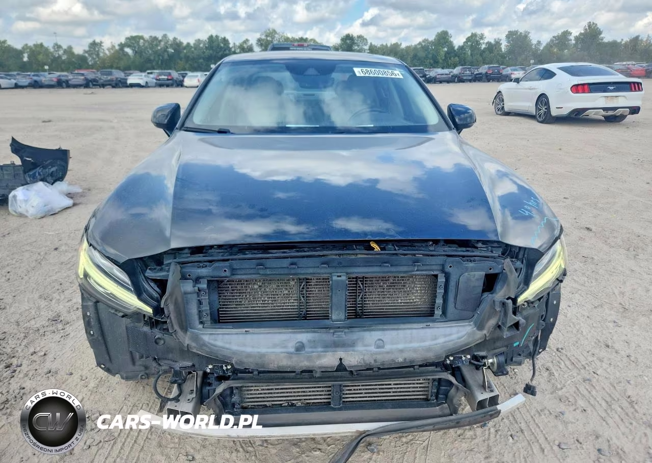 2019 Volvo S60 T5 Momentum VIN:7JR102FK6KG016935 - 5