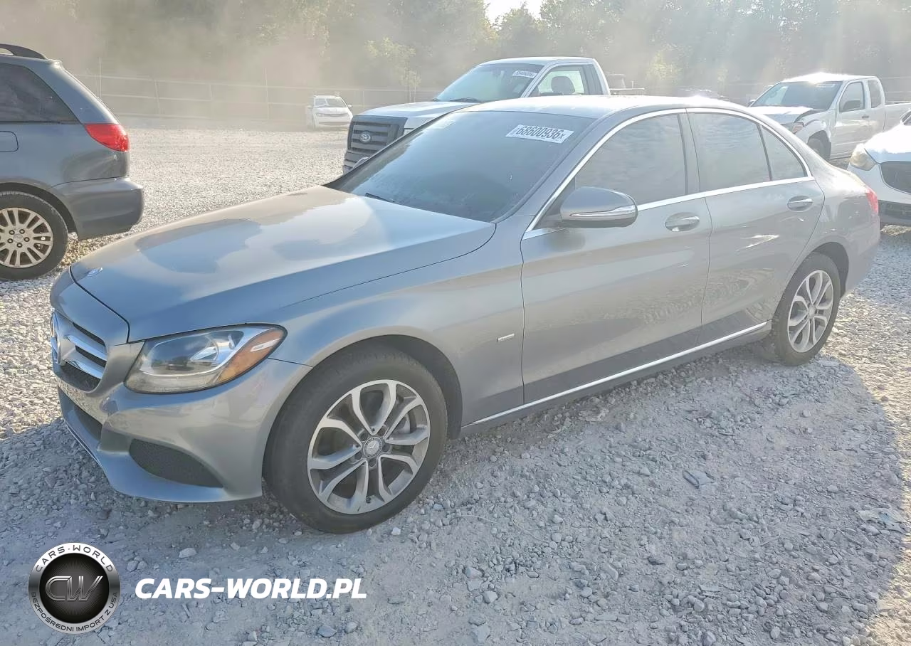 2015 Mercedes-Benz C 300 4Matic – zdjęcie 1 z 12