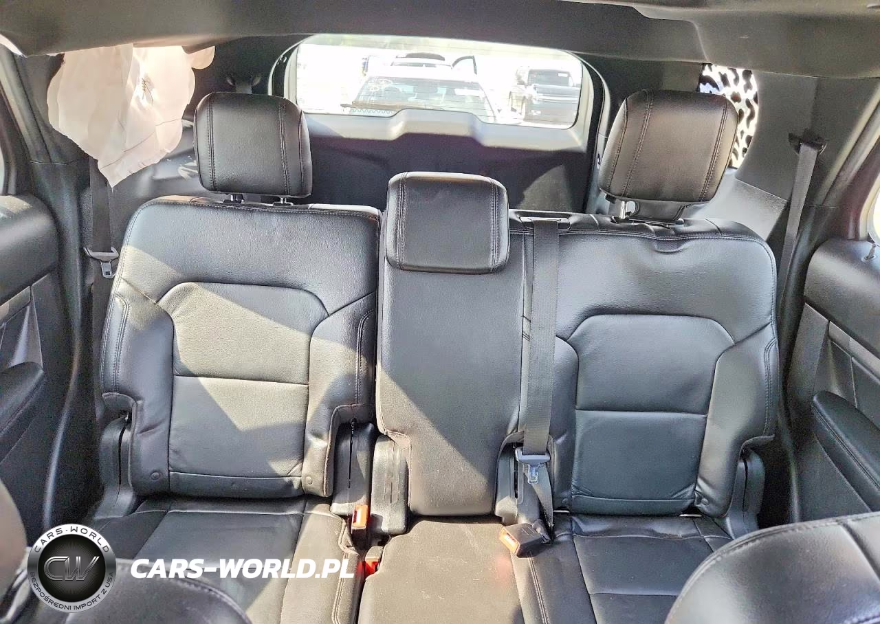2018 Ford Explorer Xlt VIN:1FM5K8D87JGB94786 - 10