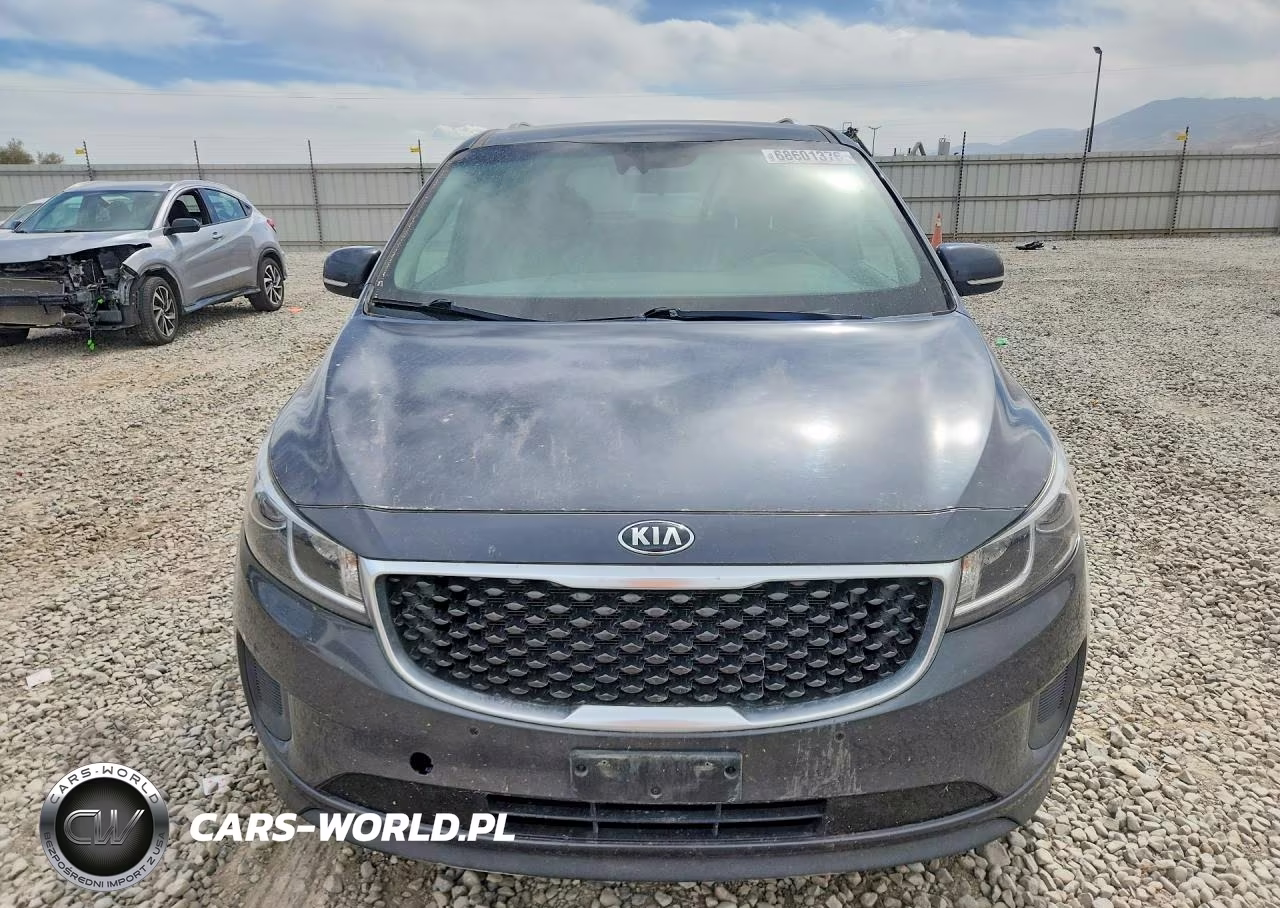 2017 Kia Sedona Lx VIN:KNDMB5C11H6324175 - 5