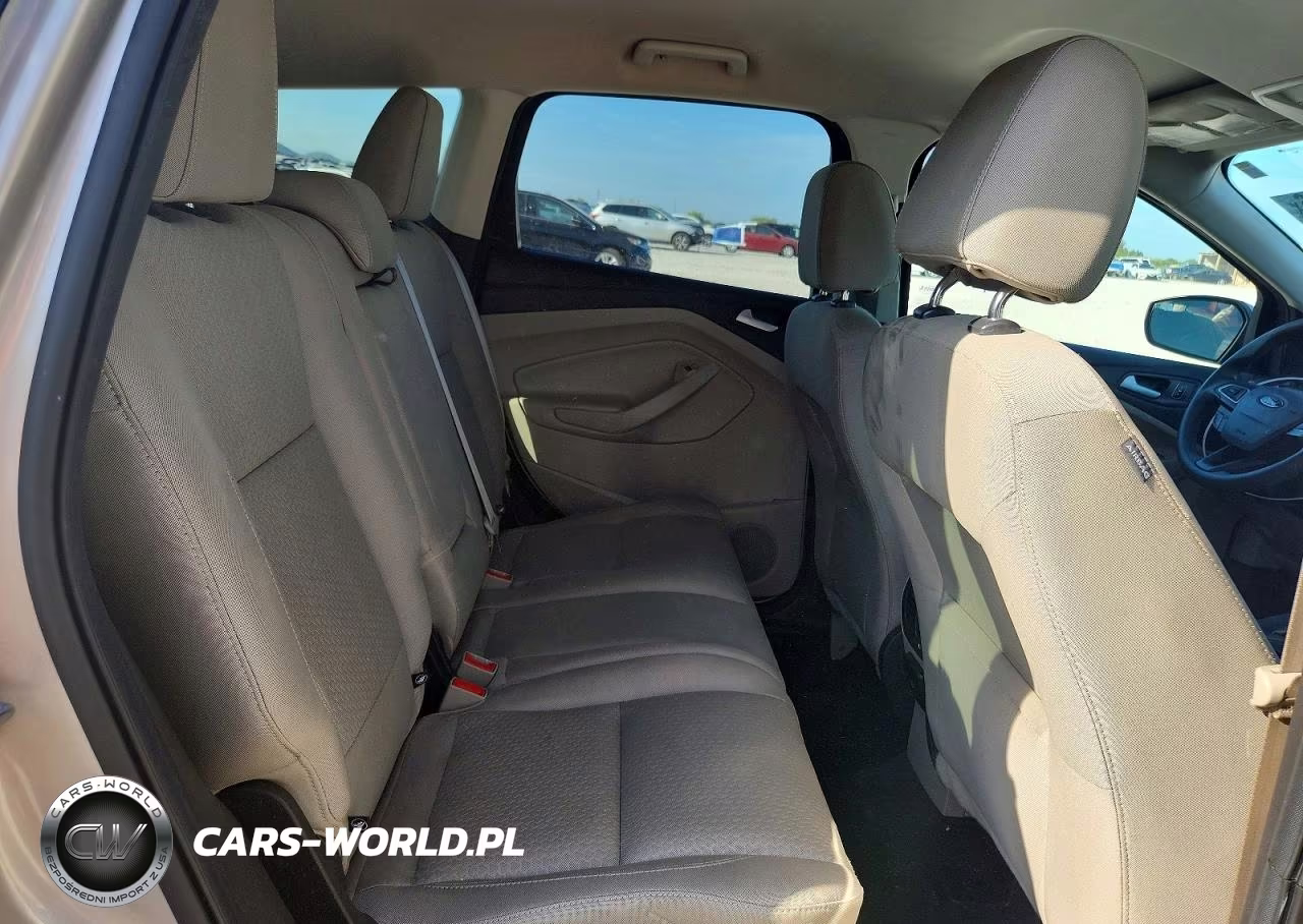 2017 Ford Escape Se VIN:1FMCU0GD0HUD04620 - 11