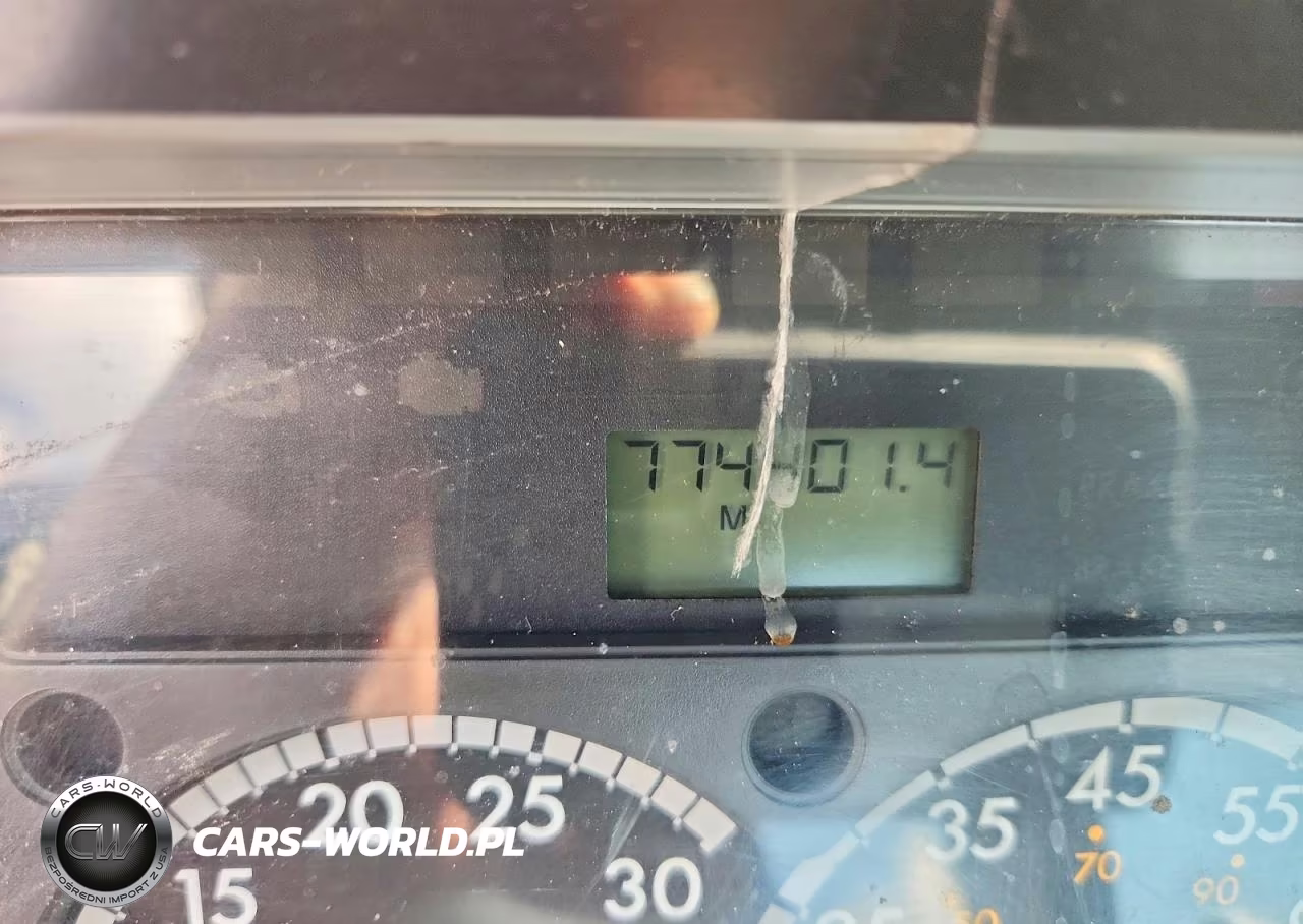 2015 Freightliner Cascadia Semi Truck VIN:1FUBGEDV5FLGH4778 - 9