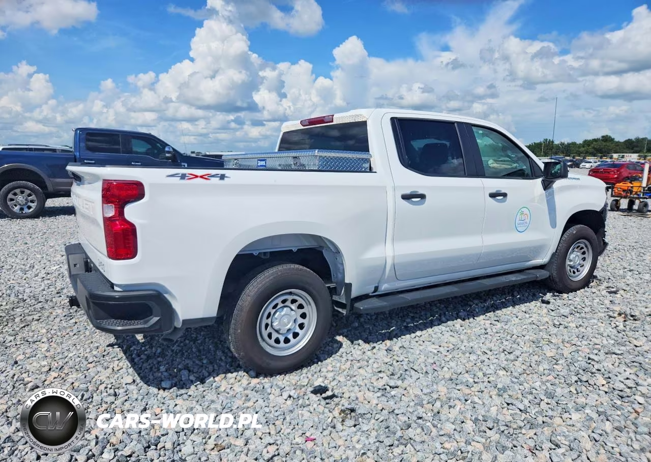 2026 Chevrolet Silverado K1500 VIN:1GCPKAEK5TZ218864 - 3