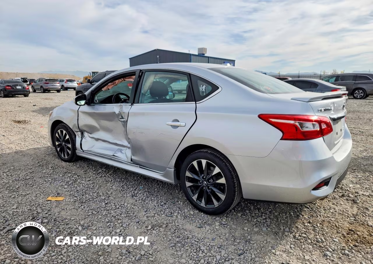 2017 Nissan Sentra Sr Turbo VIN:3N1CB7AP2HY253045 - 2