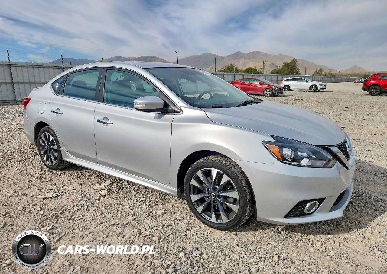 2017 Nissan Sentra Sr Turbo VIN:3N1CB7AP2HY253045 - 4