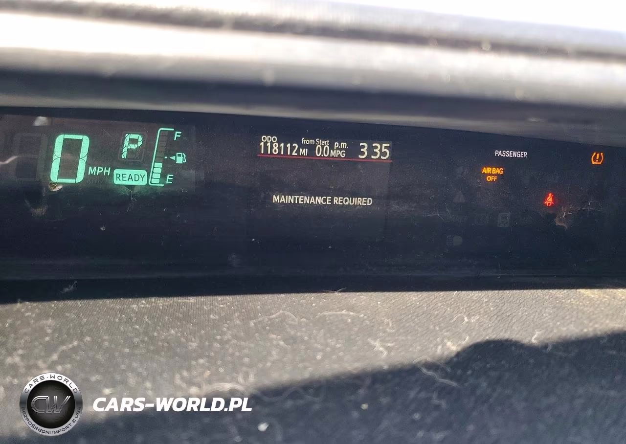 2013 Toyota Prius C Two VIN:JTDKDTB38D1543652 - 9