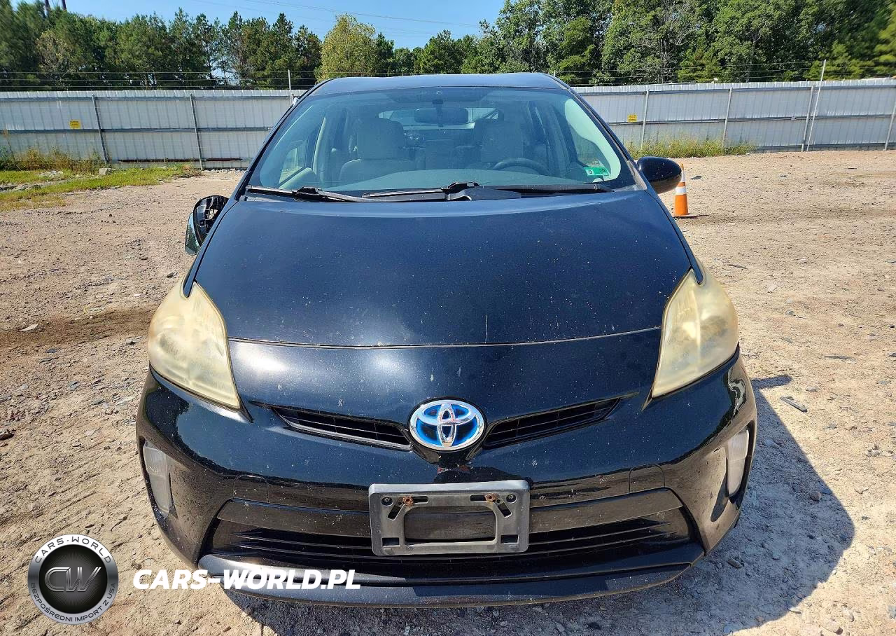2012 Toyota Prius Two VIN:JTDKN3DU7C1542039 - 5