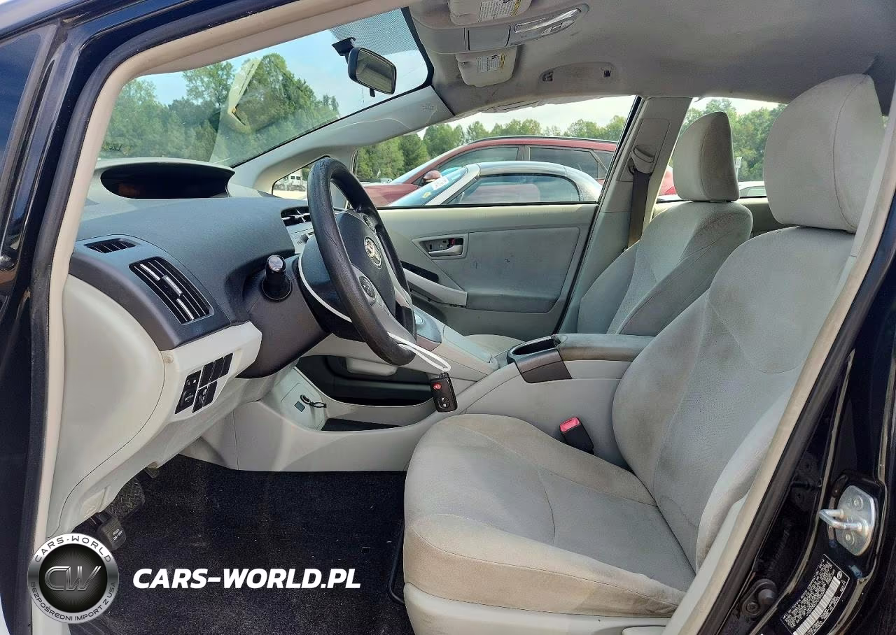 2012 Toyota Prius Two VIN:JTDKN3DU7C1542039 - 7