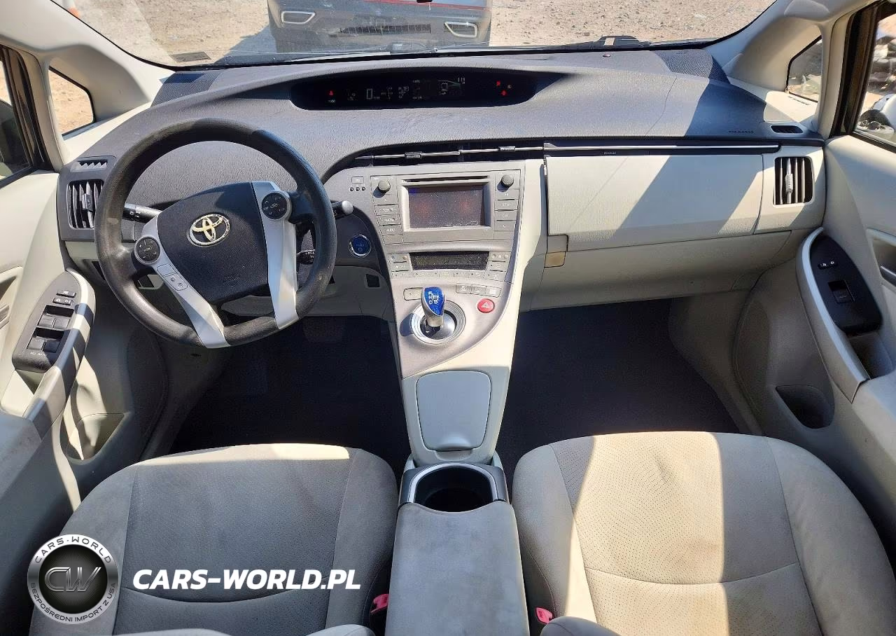 2012 Toyota Prius Two VIN:JTDKN3DU7C1542039 - 8